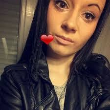 Cindy Legrand's Instagram, Twitter & Facebook