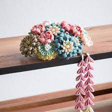 つまみ細工 torokuroさんの作品一覧 ハンドメイド つまみ細工 布製フラワーのチュートリアル
