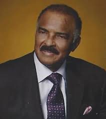 Frank Gadsden's Instagram, Twitter & Facebook