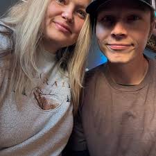 Best subscription boxes for 7-year-old animal lovers and crafters?