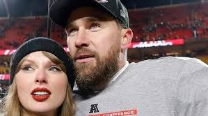 Kelce Praises Swift's "Remarkable" Tour Focus Ahead of Super Bowl
