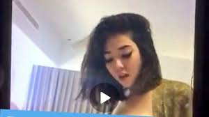 At 14, diane is an enigmatic teenager and a loner. Video Syur Mirip Gisella Anastasia Beredar Lagi Nama Gisel Duduki Trending Topic Twitter Semua Halaman Nova