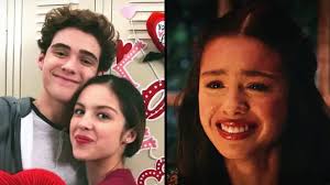 Do Ricky and Nini break up in High School Musical: The Series season 2?