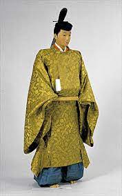 Courtier Of The Side Of Emperor In Regular Court Dress Ikan The Dress S Color Is Green And The Green Is Called Kikujin This Is Permited From Emperor