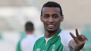 مهند عسيري(14 أكتوبر 1986)، لاعب كرة قدم سعودي يلعب في نادي الأهلي السعودي و المنتخب السعودي لكرة القدم. 13 Ù…Ù„ÙŠÙˆÙ† Ø±ÙŠØ§Ù„ ØªØ¨Ù‚ÙŠ Ù…Ù‡Ù†Ø¯ Ø¹Ø³ÙŠØ±ÙŠ Ù…Ø¹ Ø§Ù„Ø£Ù‡Ù„ÙŠ