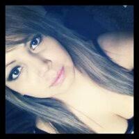 Andrea Danielle (@andreaadanielle)