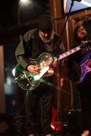 Drummer needed for a gig in downtown Austin 12/28. We play a mix of  rock/country. Paid gig. Comment or dm for details. Thanks