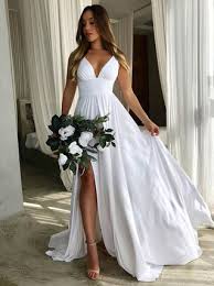 13 Stunning Affordable Wedding Dresses For Every 2023 Bride - Lulus.Com  Fashion Blog