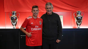 .tiago dantas in football manager 2020, sl benfica, portugal, portuguese, liga nos, tiago 2020, sl benfica, portugal, portuguese, liga nos, tiago dantas fm20 attributes, current ability (ca). Tiago Dantas Renova Contrato Com Benfica 2023 Futebol Sl Benfica