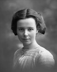 Public domain studio portrait, NFB.39175, Gustav Borgen