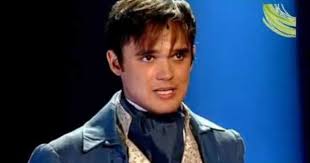 Gareth Gates Empty Chairs And Empty Tables Les Miserables 25th Anniversary Tour Cast Youtube Les Miserables Theatre Life Music Book