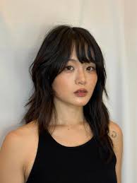 有演唱會妆的彩妝師嗎不用造型11/23、12/6 請留下你的價格(⁎⁍̴̛ᴗ⁍̴̛⁎)