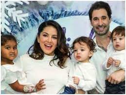 Sunny leone raises temperature in the bigg boss house with her pole dance. Sunny Leone Heads To Los Angeles Usa With Husband And Kids Hindi Movie News Times Of India