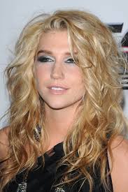 Uk record labels association the bpi administers and certifies the iconic brit certified platinum, gold and silver awards programme. Kesha S Hairstyles Hair Colors Steal Her Style Page 8