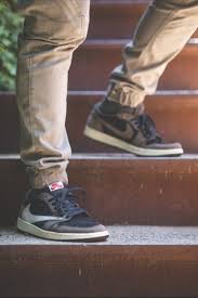 How To Clean Air Jordan 1 Low Travis Scott With Reshoevn8r In 2020 Jordan 1 Travis Scott Air Jordans