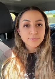 Jennifer Bethea's Instagram, Twitter & Facebook