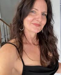 Hola vecino, cómo estás 😘