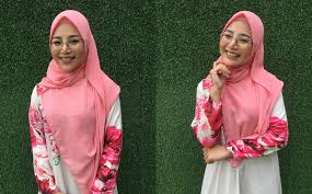 Posted by unknown posted on 4:21 pm with no comments. Teringin Berkahwin Pada Usia Muda Lebih Baik Dengar Dulu Kisah Hidup Ayu Aziz Gempak