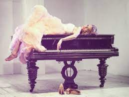 As made famous by a star is born. Shallow Live Lady Gaga Instrumental Mp3 Karaoke Download