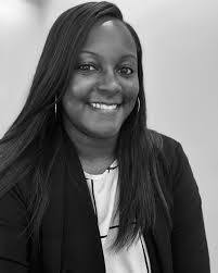 If you're visiting Colorado Springs and looking for a good breakfast spot,  you've got to try Urban Egg! 🥩🍳🧀🥔🍓🍋☕ I had the steak and eggs with  loaded hashbrowns—so flavorful—and the strawberry lemonade