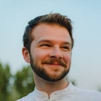 30+ "Sam Skipper" profiles