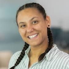 Laurie Gibbs's Instagram, Twitter & Facebook