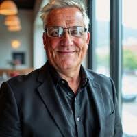 700+ "Vandehey" profiles