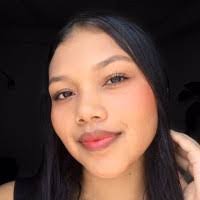 Dayana Arroyo's Instagram, Twitter & Facebook