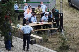 Veja mais ideias sobre criança desaparecida, crianças, mochila rosa. Qbwupssumpxa4m