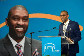 Reynold Roberts's Instagram, Twitter & Facebook