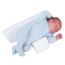 Der platte kopf gibt sich meistens von selber wieder, er verwächst sich meistens. Doomoo Side Pillow Plus Baby Sleep Babyartikel De