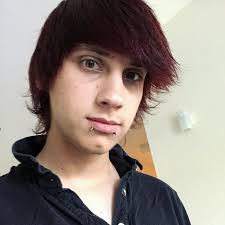 Brown emo girl hair with many piercings. 15 Classy Emo Hairstyles For Boys 2021 Trend Child Insider