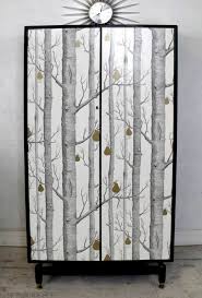 1001 Idees Pour Relooker Une Armoire Ancienne Deuxieme Chance Mobilier De Salon Decoration Armoire Et Relooking Armoire