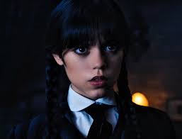 14 years ago Avril Lavigne released her smash hit “What The Hell” from her  4th album Goodbye Lullaby 💚