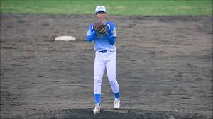 青山学院大学硬式野球部（あおやまがくいんだいがくこうしきやきゅうぶ、aoyama gakuin university baseball club）は、東都大学野球連盟に所属する大学野球チーム。青山学院大学の学生によって構成されている。 2018 05 13 æ±åŒ—å­¦é™¢å¤§ å¾Œè—¤å¤§ç…•æŠ•æ‰‹ Youtube