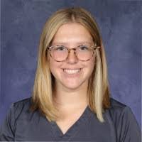 Anna Pastor's Instagram, Twitter & Facebook