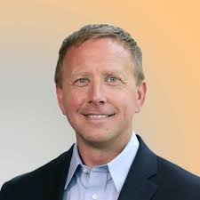 Meet Jennifer Davis! Jenni joined the Jenkins MBA program with a clear  purpose: to accelerate her career, develop strategic skills and secure her  family's future. What drew her to NC State was