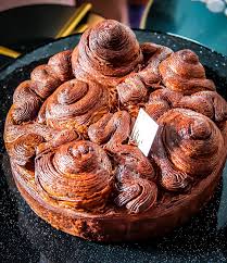La Galettes Des Rois Fauchon 2020 By Francois Daubinet Galette Des Rois Alimentation Recette Galette Des Rois
