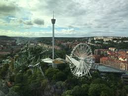 The park is situated very centrally in gothenburg, about a 15 minutes' walk from the main street avenyn. Liseberg Amusement Park Gothenburg Wander Mum