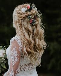 Choosing the right wedding hair. 28 Braided Wedding Hairstyles For Long Hair Ruffled