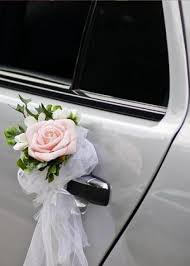 Wedding Weddbook Is A Content Discovery Engine Mostly Specialized On Wedding Concept Yo Decoraciones De Coches De Boda Coches De Boda Adornos Para Boda