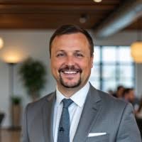 10400+ "Crain" profiles