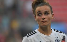 Arrendar casa na alemanha é, normalmente, um processo demorado, como referi na primeira parte deste artigo. Lina Magull O Futebol Feminino E Muitas Vezes Deixado De Lado