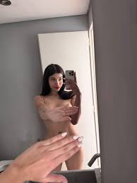 holii dicen que saque la manito? :3 : rArgNSFW