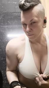 I've always found women with Mohawks so beautiful. I've been crazy about  them since my punk rock days in the 80's