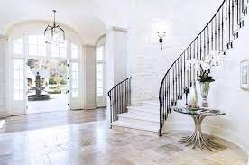 Kris Jenner Dropped 12m On This Swanky La Quinta Home Calabasas Homes Kardashian House Interior Kim Kardashian Home