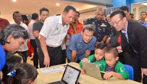 Seramai 30 orang usahawan yang menerima bantuan perniagaan zakat pulau pinang hadir dalam kursus ini. 4t Transformasi Batu Maung Sebagai Bandar Maju Yang Bersih Hijau Selamat Dan Pintar Adun Buletin Mutiara