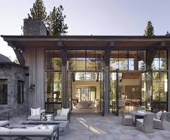 Insanely Beautiful Mountain Modern Home In The Sierra Mountains Mountain Home Exterior Custom Home Builders Modern Mountain Home