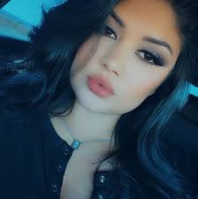 Danielle Bustos (@dee.bustos) • Facebook, Connect with friends