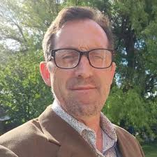 I enjoy yr movies! Keep up the great work!